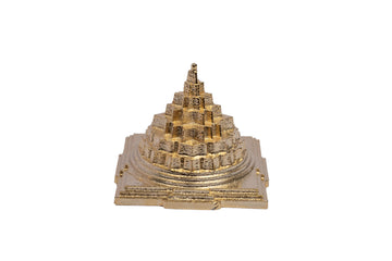 3D मेरु पृष्ठ श्री यंत्र – क्लासिक ब्रास (750 ग्राम, 3” × 3”)